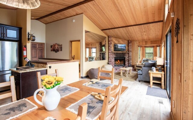 Chateau Milagro - 1104 by Big Bear Vacations