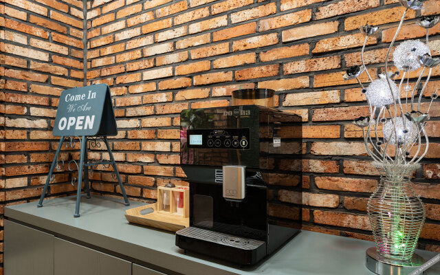 Pyeongtaek Gallery Hotel