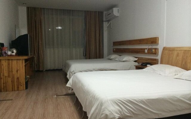 Longquan Hotel