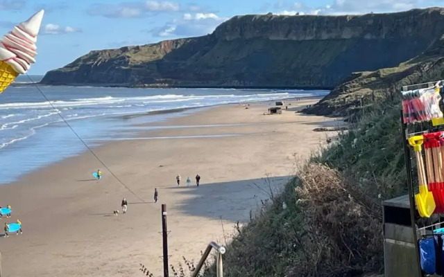 Surfside Bliss - Cayton Bay Park Caravan