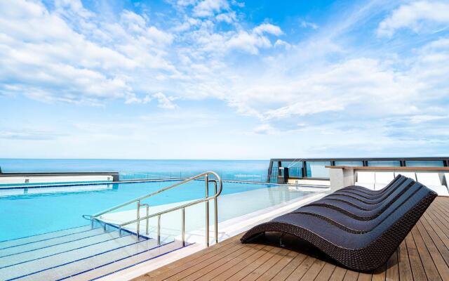 The BlueMark Hotel Sokcho