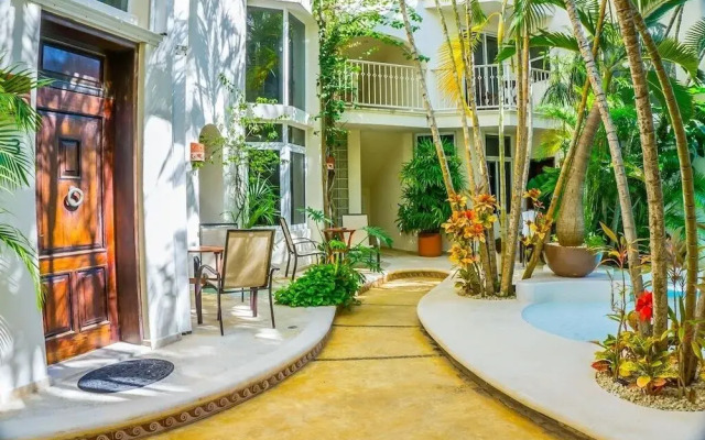 Royal Palms 3 1 Bedroom Condo by RedAwning
