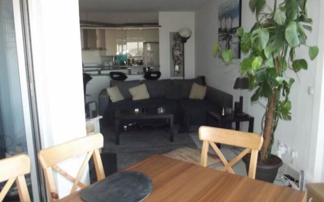 Appartement vue panoramique avec piscine pour 6 personnes à Nice quartier Pessicart