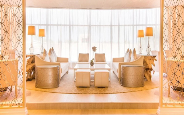 Al Habtoor Grand Resort, Autograph Collection(R)
