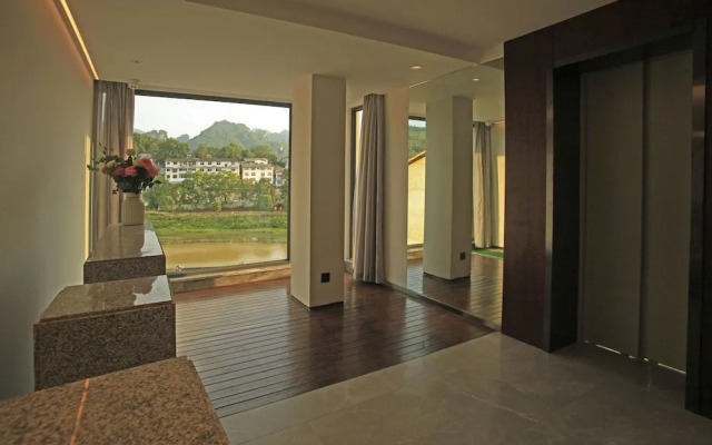 South Mountain Boutique Hotel