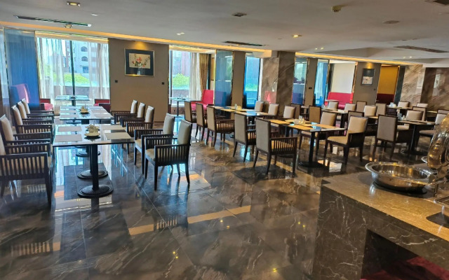 Jun Jia Hotel