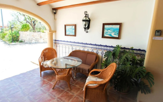 Sala I - family-friendly holiday house in Calpe