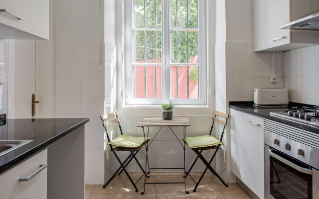 Alfama River Flat