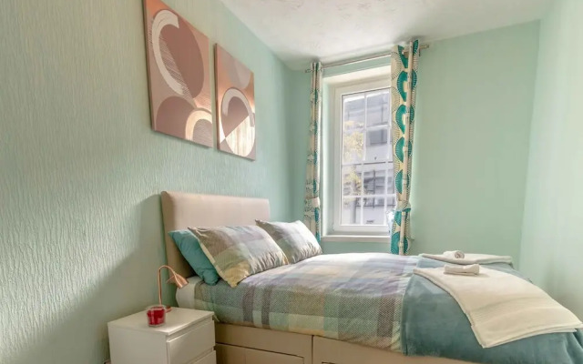 Stirling Central Apartment