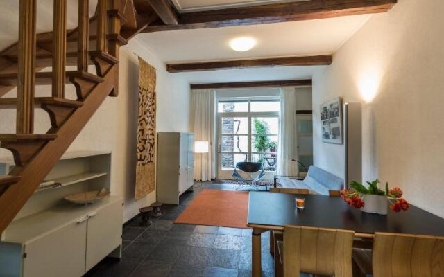 The Maastricht Treat(-y) Town House