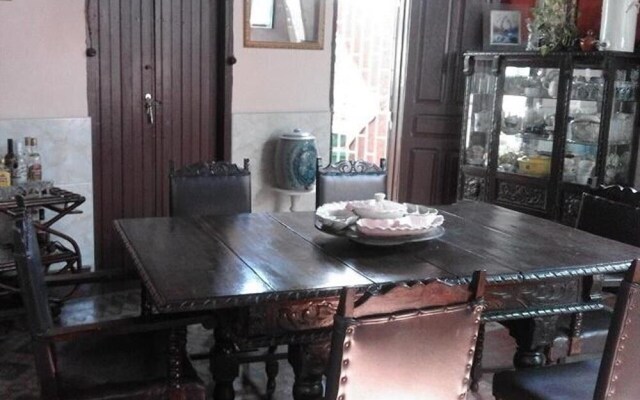Casa Colonial Mirta y Candido CAMAGUEY