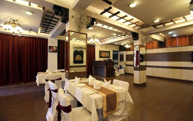 Usha Kiran Palace Hotel & Towers