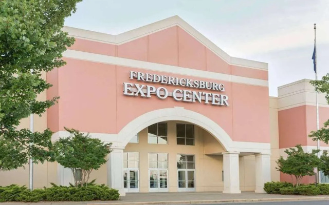 Travelodge Fredericksburg South