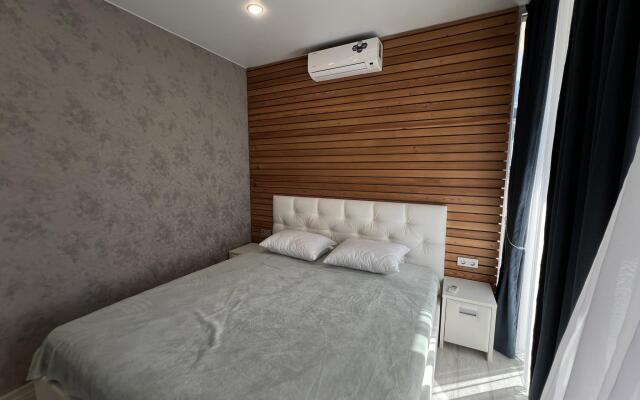 Alicekeys (Алискис) на улице Молодогвардейская 2/56