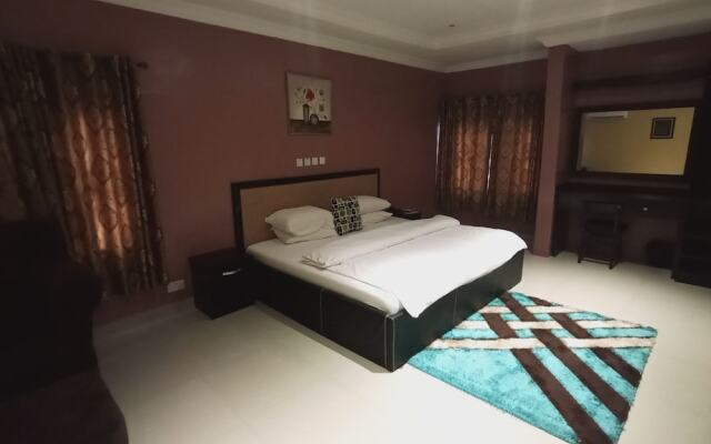 Quztan Suites Ibadan