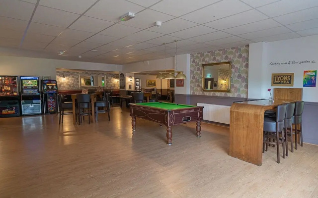Alcester Inn