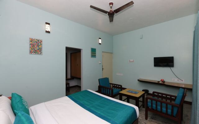 Santhi Inn by OYO Rooms