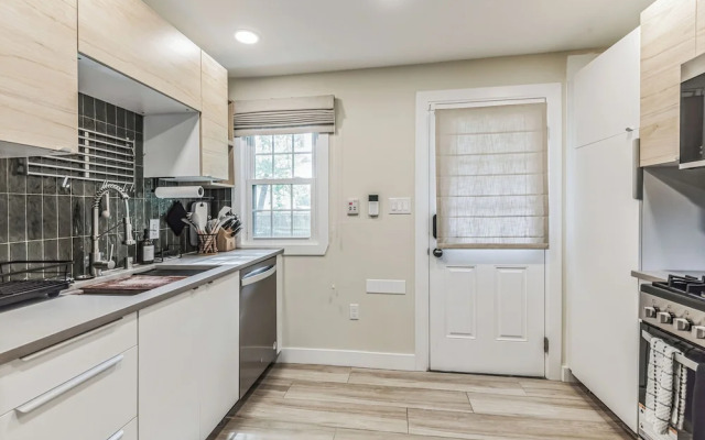 Garden District Duplex