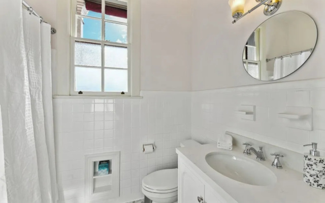 French Quarter Lanaux Mansion B & B