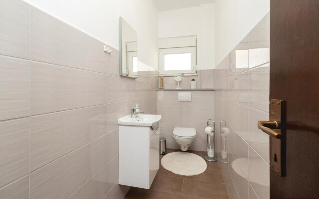 Amazing Apartment in Zadar With 2 Bedrooms and Wifi