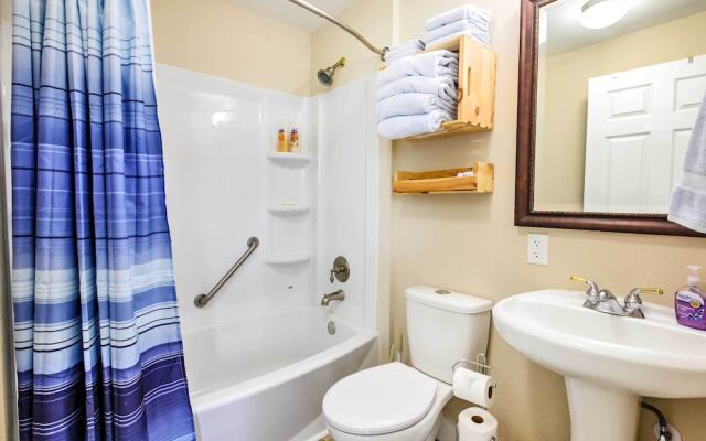 Tranquil Plantersville Cabin: Farm Animals On-site