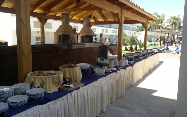 Dodeca Sea Resort by Forum Hotels