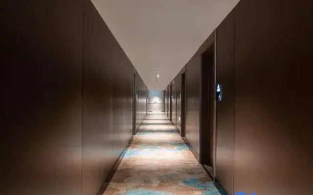 Zhanhe Hotel (Pingdingshan Railway Station Branch)