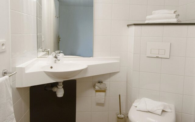 Lodge In MIS