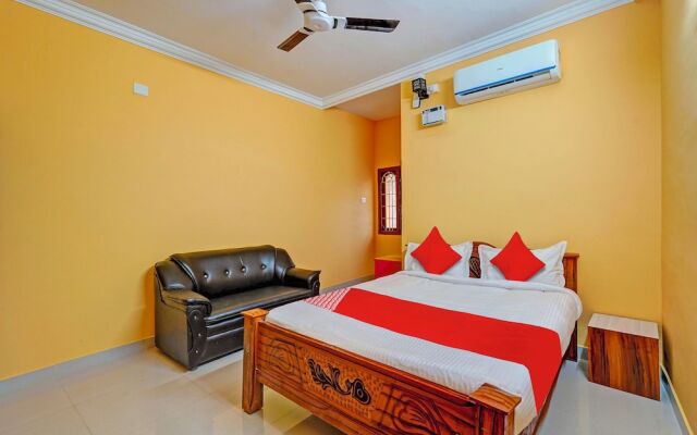 Oyo 822990 Dhanas Best Ambience