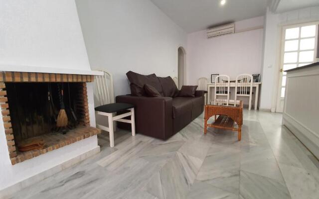 Duquesa Beach 1ª Linea de Mar