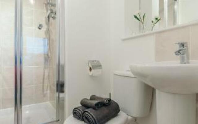 SleepWell Apartments