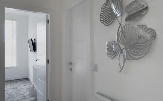 Highland Park Apartment