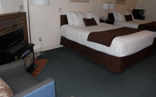 Ester Lee Oceanview Inn