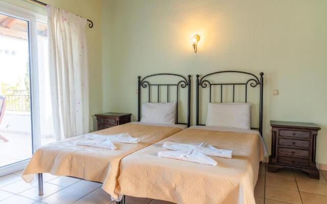 Villa Xanthe by MediterraneanVillas