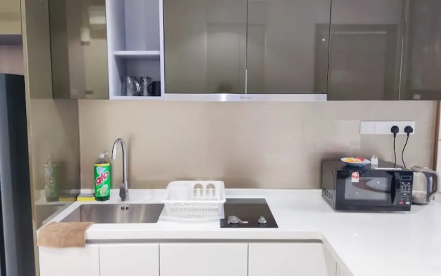 ASTRA At 8 Kia Peng Suites