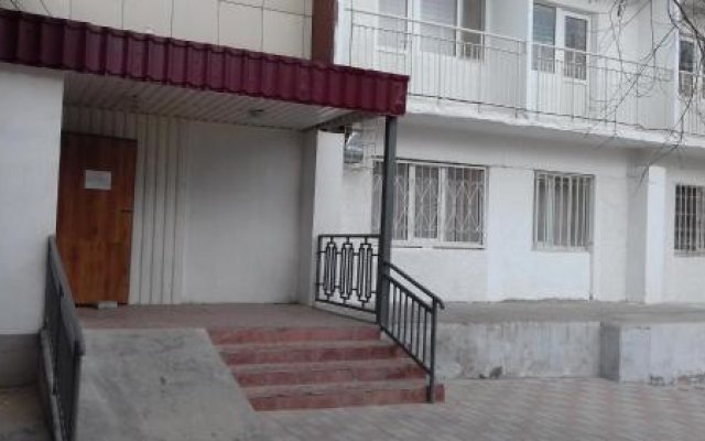 Apartment In Mikrorayon 2