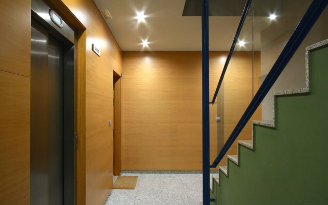 Mazi Apartments Downtown