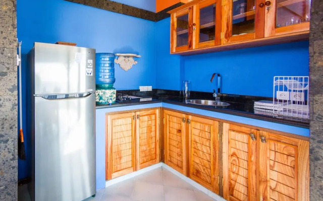 Aquamarine Beach Villas
