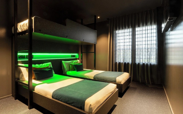 Amistat City Hostel Barcelona