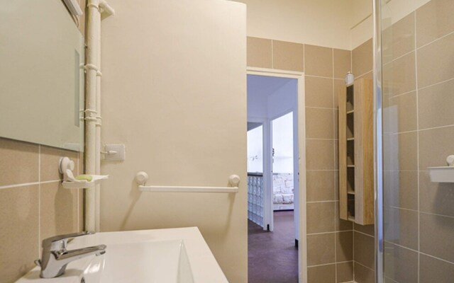 Charming Bright Apartment 4th District