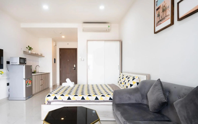 18-Bitexco & River View-Studio-Hana's Apart