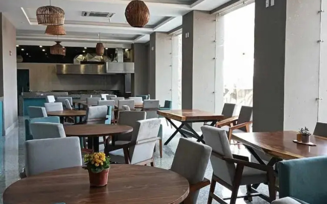 XAIL Hotel