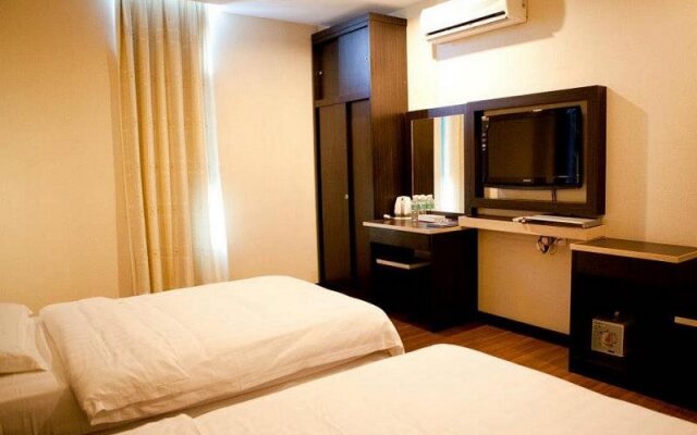 OYO 90375 Reggae Inn