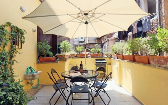 Trastevere Terrace Apartment