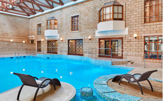 Delta Hotels by Marriott Tudor Park Country Club
