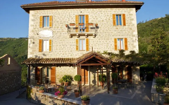 Agriturismo La Rocca