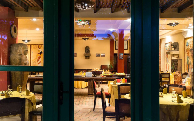 Oscar Hotel by Atlas Studios