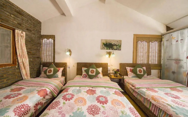 Lijiang Tailai Inn