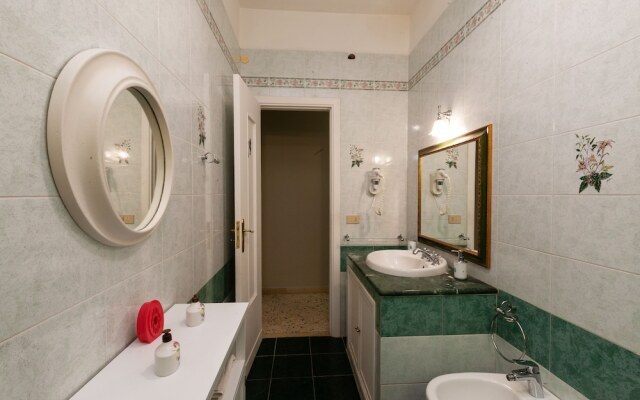 Independent Apartment Right in the Center Wi-fi