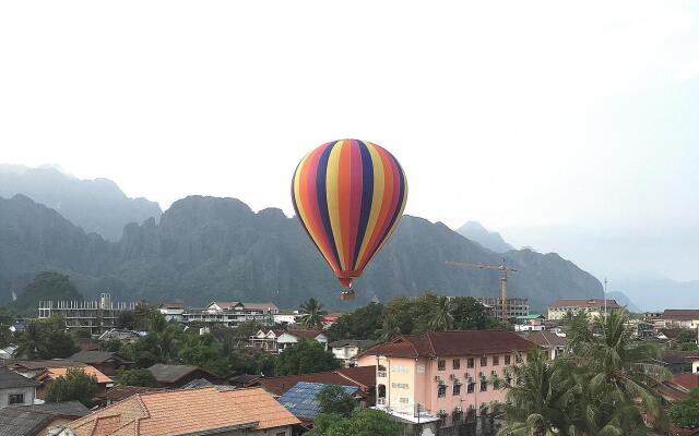 Savanh Vangvieng Hotel